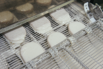 メンチカツ製造部門工程4